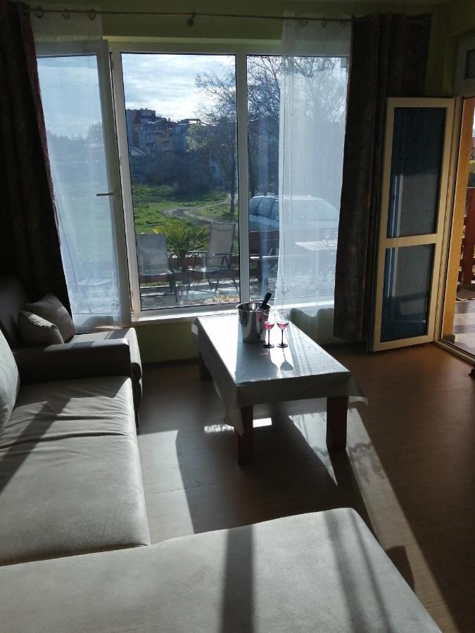 Vip Villa อัคโตโปล ภายนอก รูปภาพ